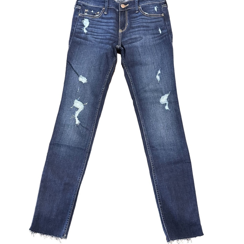 Women’s Hollister Low-Rise Super Skinny Jeans, W26x28L. NWT Raw Hem